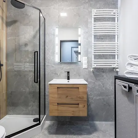 #partyhouse Wilda Poznan