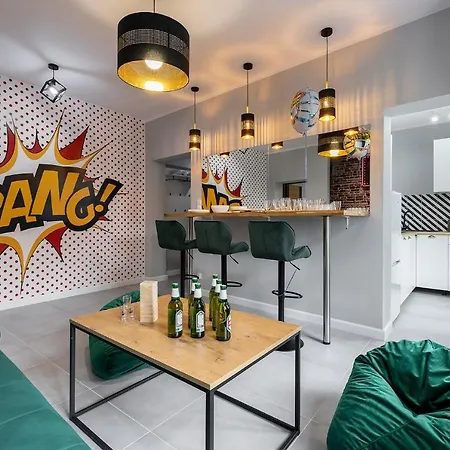 #partyhouse Wilda Apartament *