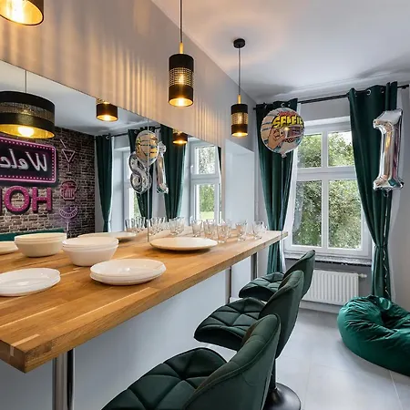 #partyhouse Wilda Apartment *